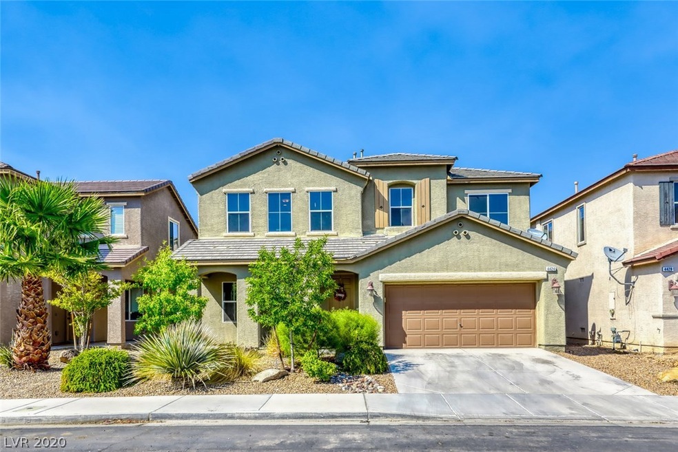 Welcome home to 4424 E. Azure Ave