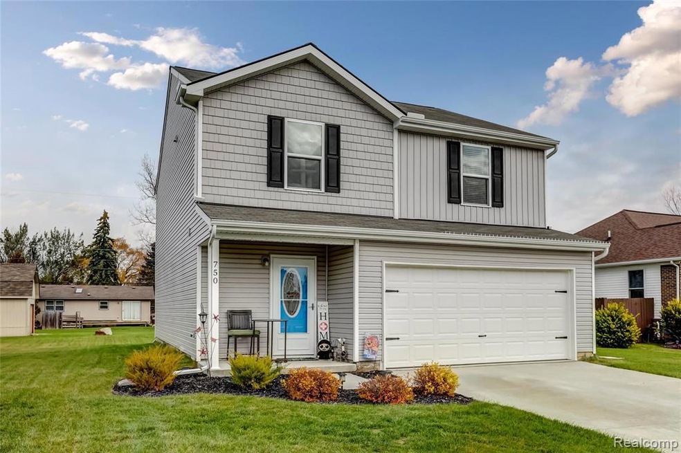 750 Rabbit Run Rd, Carleton, MI 48117 - photo 1