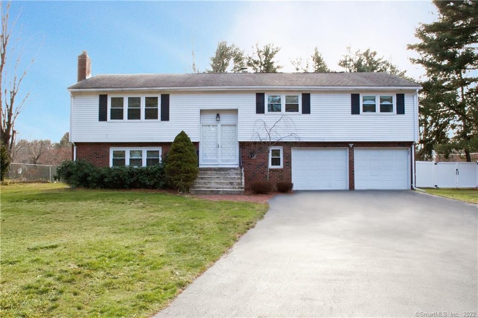 WELCOME TO 3 CRAIGMORE CIRCLE IN AVON