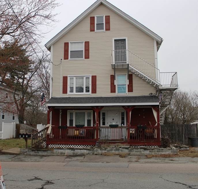 69 W Carpenter St unit C, Attleboro, MA 02703 - photo 1