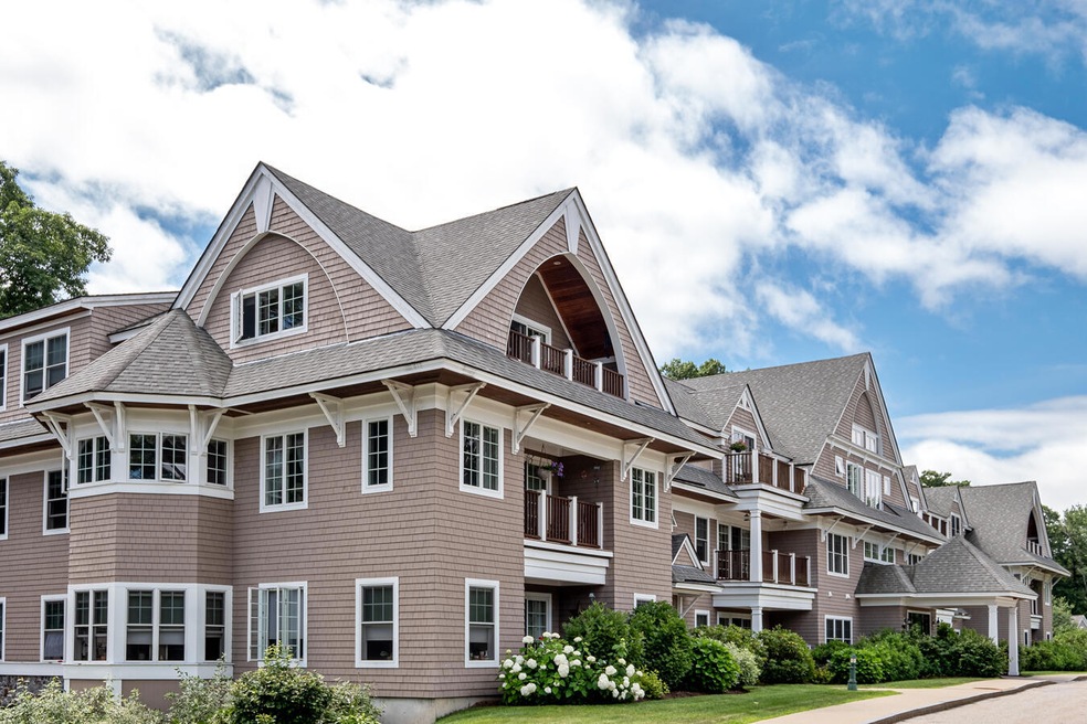 100 Shepards Cove Rd unit F202, Kittery, ME 03904 - photo 1