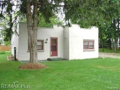 307 Bay St, Davison, MI 48423 - photo 1