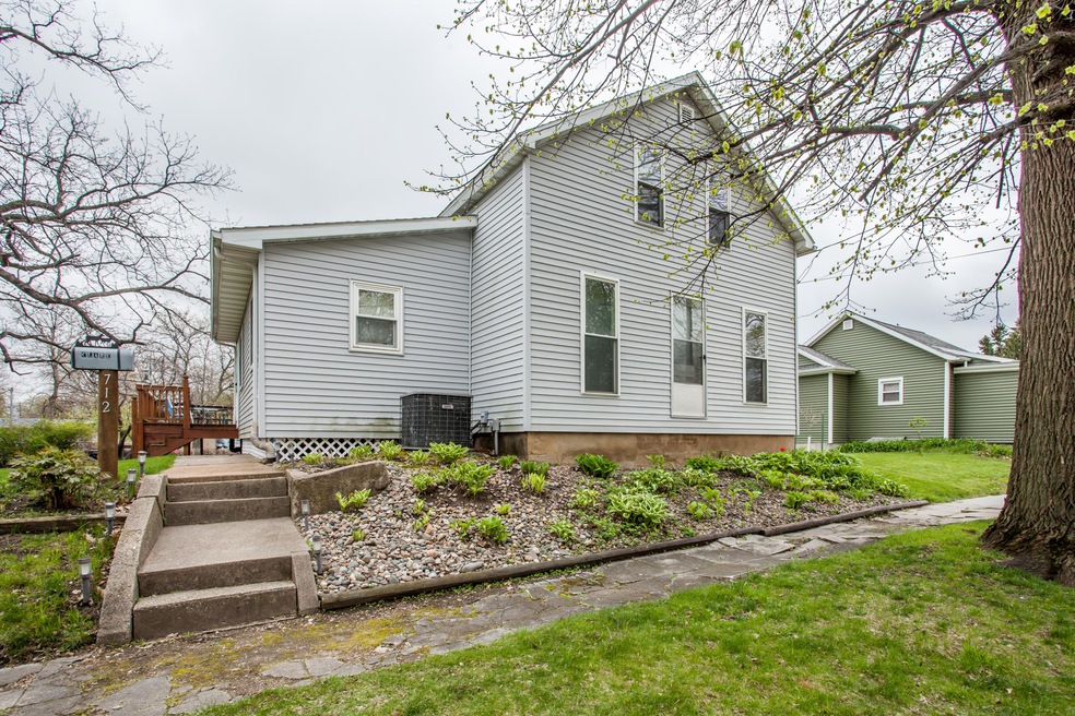 712_state_st_MLS_HID1102170_ROOMexterior