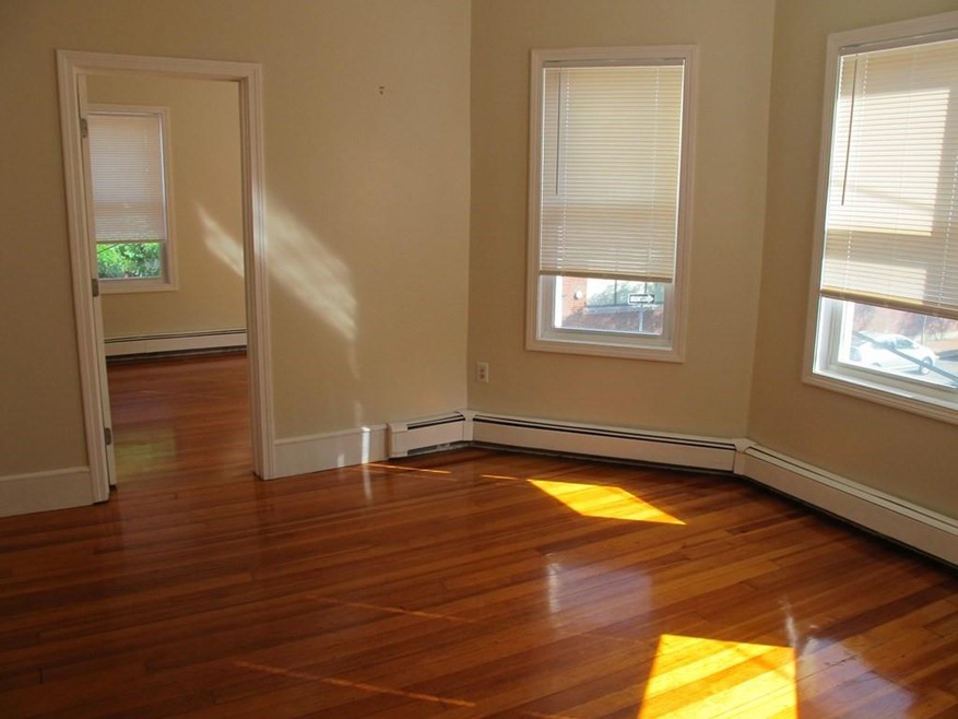 3 Carlisle St unit 2, Cambridge, MA 02139 - photo 1