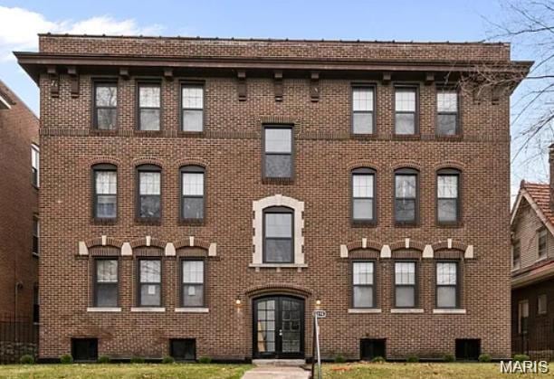 For Rent $2,295/month • Co-Listing Agent