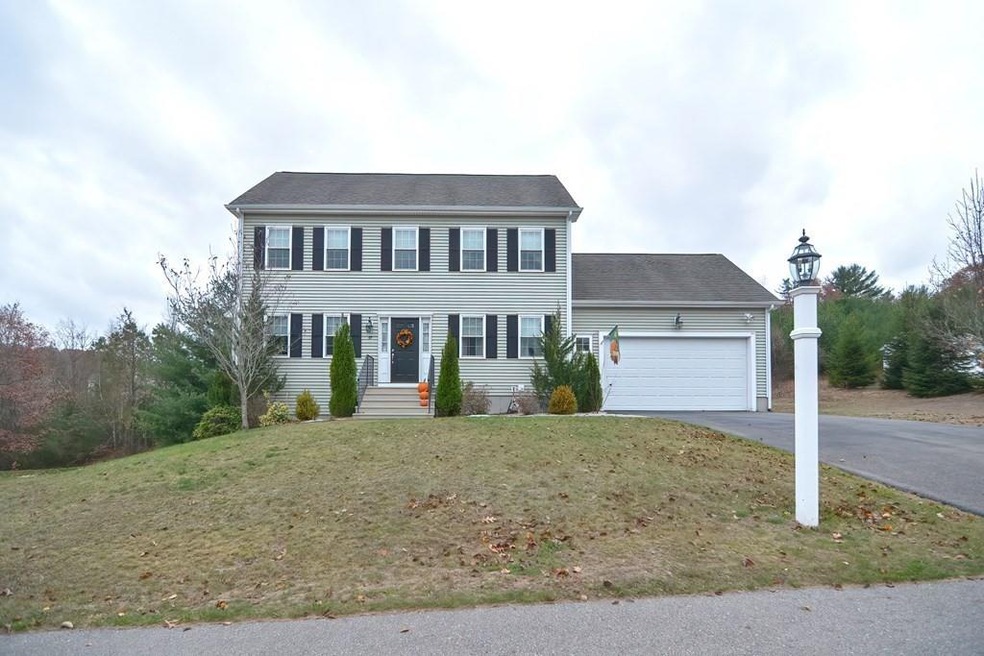 67 Glenside Dr, Blackstone, MA 01504 - photo 1