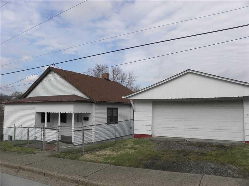 Exterior Front. Level Entry 3 Bedroom Ranch on Lar
