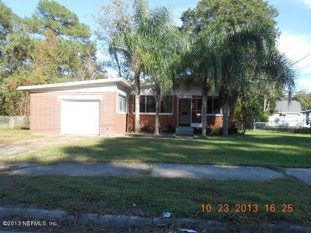 3711 Jammes Rd, Jacksonville, FL 32210 - photo 1