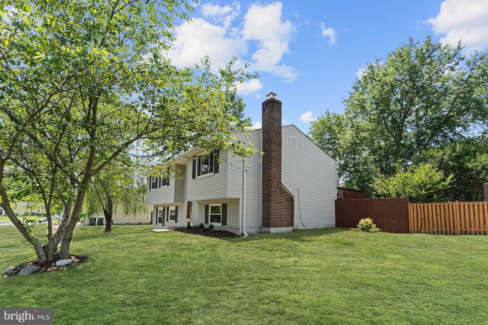 4325 Rolling Stone Way, Alexandria, VA 22306 - photo 1