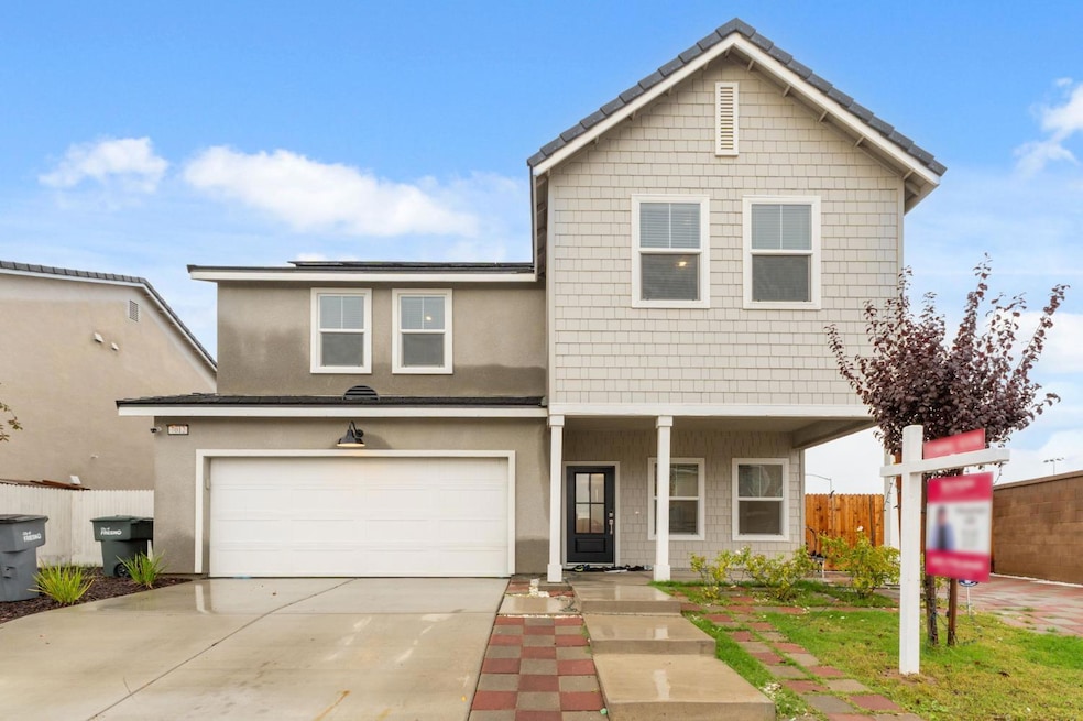 7012 W Donner Ave, Fresno, CA 93723 - photo 1