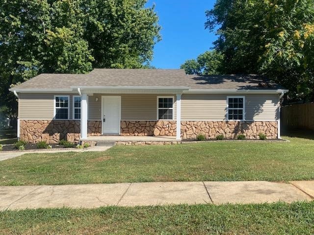 2311 E 14th Ave, Sheffield, AL 35660 - photo 1