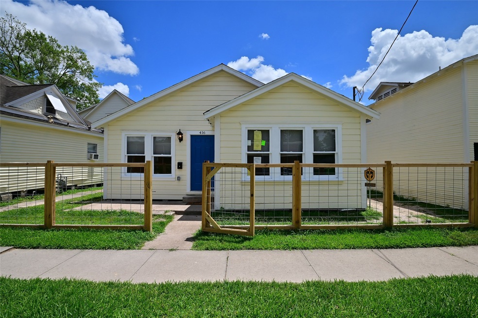 416 E 9th St, Houston, TX 77007 - photo 1