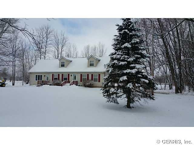 Exterior Front Welcome to 5916 Griswold Street, a 