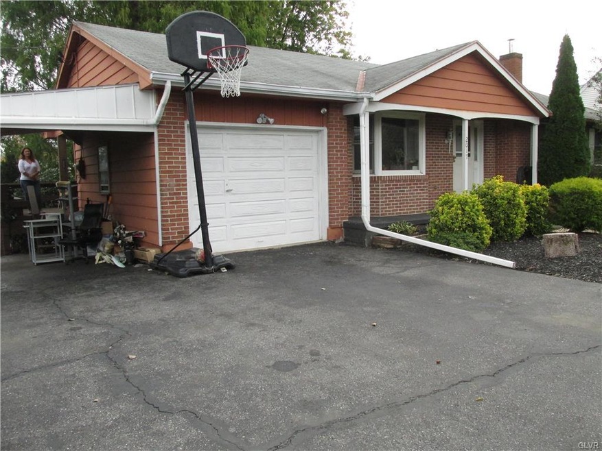 2017 Richmond Rd, Easton, PA 18040 - photo 1