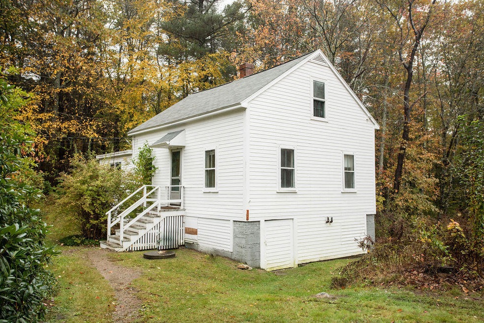 172 Chases Pond Rd, York, ME 03909 - photo 1