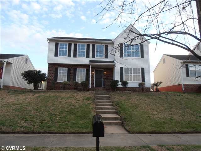 Exterior Front - Welcome to 913 Old Nicholson St. 