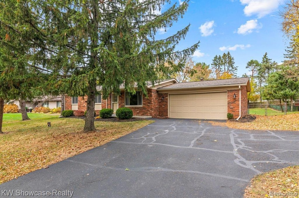 415 MAPLEGROVE