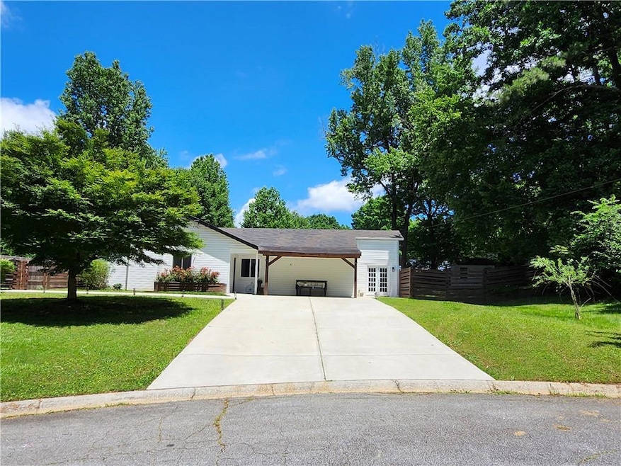 3925 Glenaire Ct, Duluth, GA 30096 - photo 1