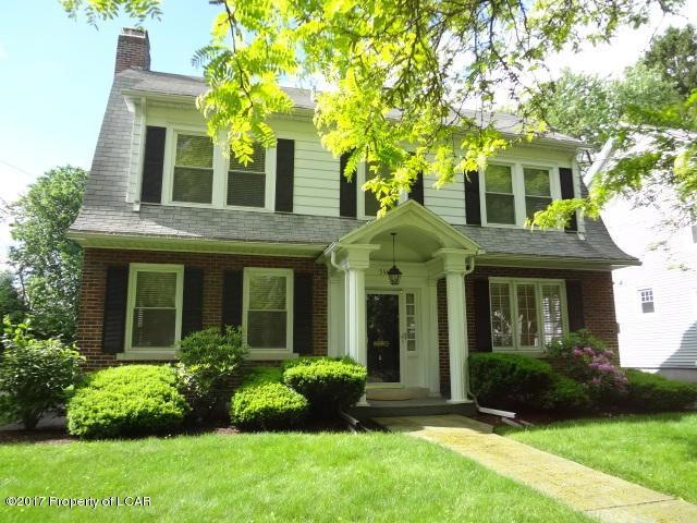 550 Westmoreland Ave, Kingston, PA 18704 - photo 1