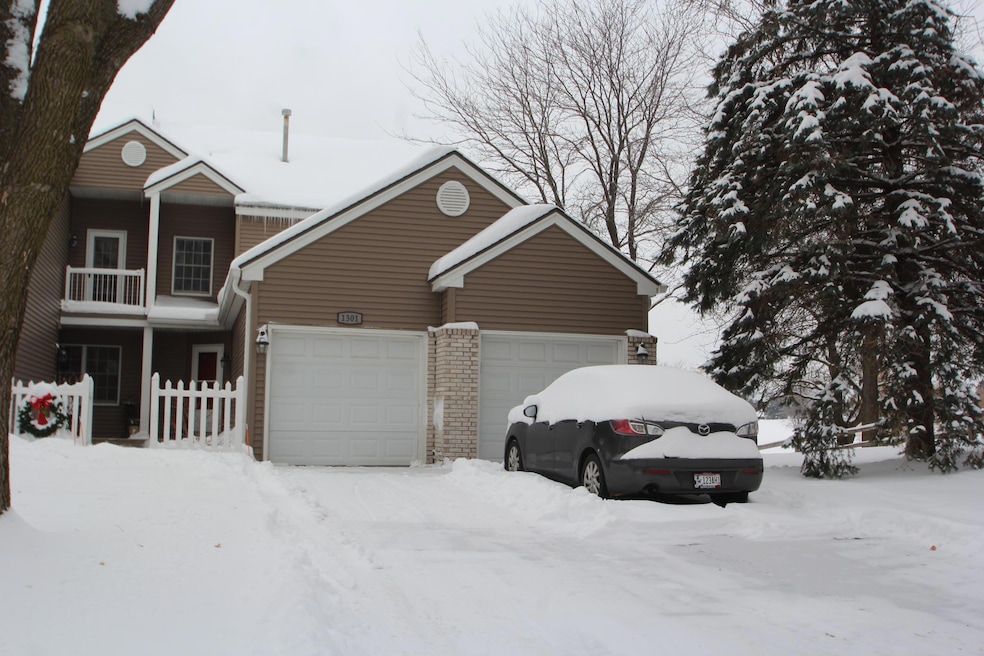 1301 McKusick Road Ln N, Stillwater, MN 55082 - photo 1