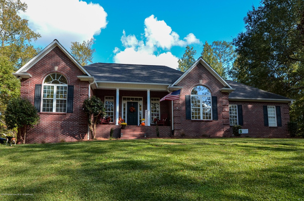 1613 Pineview Rd