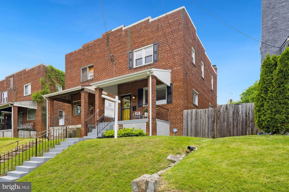 63 55th St SE, Washington, DC 20019 - photo 1