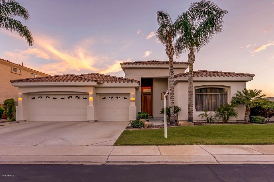 1641 W Prescott Dr Chandler AZ-large-001