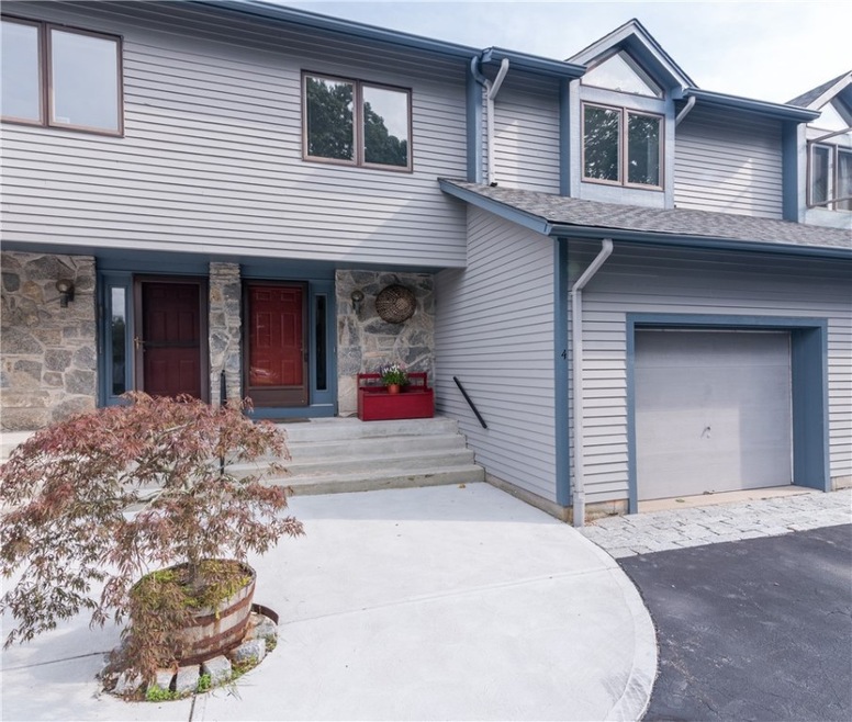 272 Sweet Allen Farm Rd unit 4, Wakefield, RI 02879 - photo 1