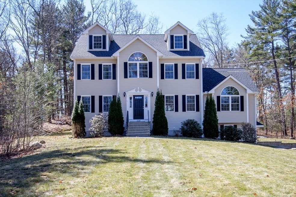 294 River St, Billerica, MA 01821 - photo 1