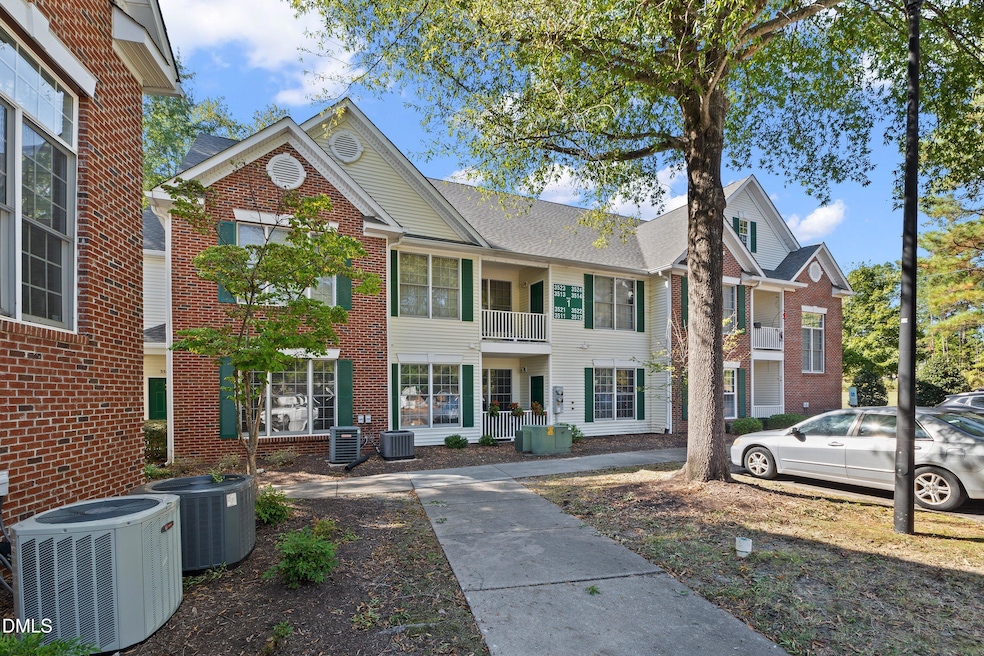 For Sale $279,500 • Co-Listing Agent