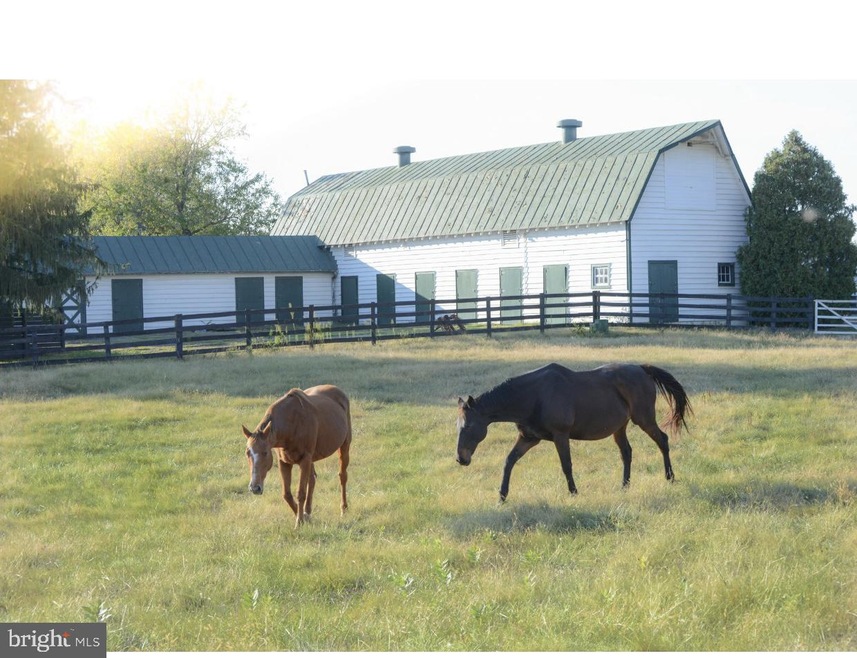 6492 Vint Hill Rd, Warrenton, VA 20187 - photo 1