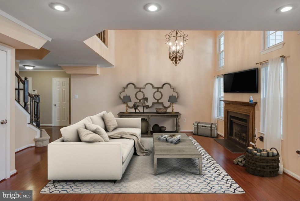 10220 Faire Commons Ct, Burke, VA 22015 - photo 1