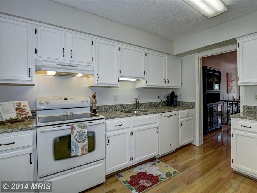 7351 Stream Way, Springfield, VA 22152 - photo 1