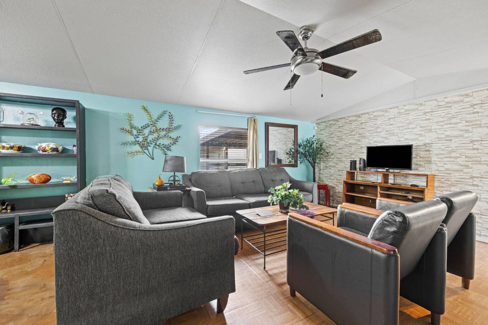 2119 Willowglen Ln Unit 99