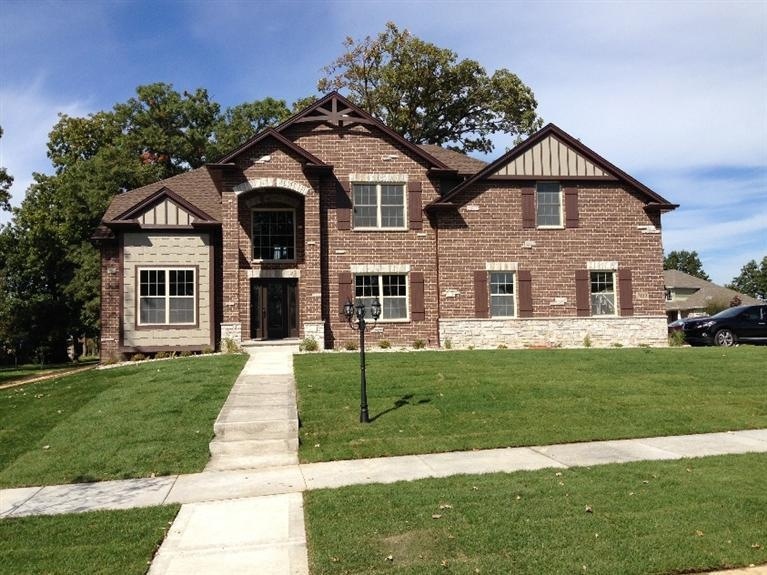 7163 Boardwalk Cir, Crown Point, IN 46307 - photo 1