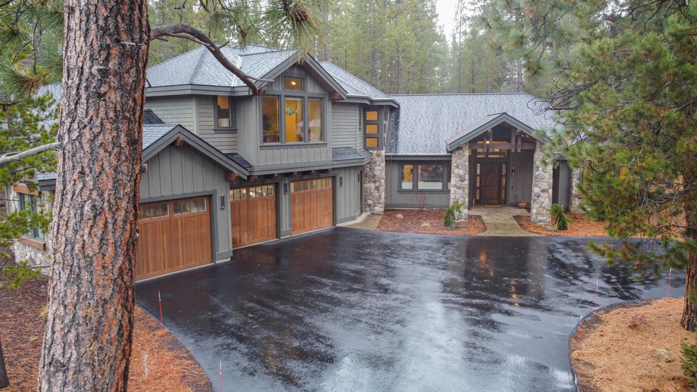 56239 Sable Rock Loop-63