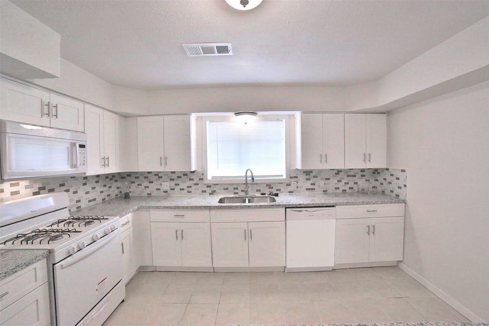 5103 Shreveport Blvd, Houston, TX 77028 - photo 1