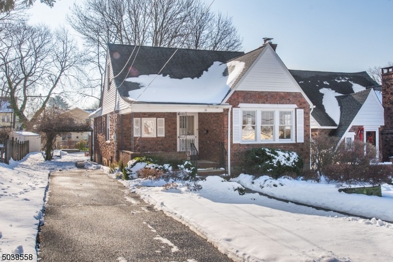 10 Harding Rd, West Caldwell, NJ 07006 - photo 1