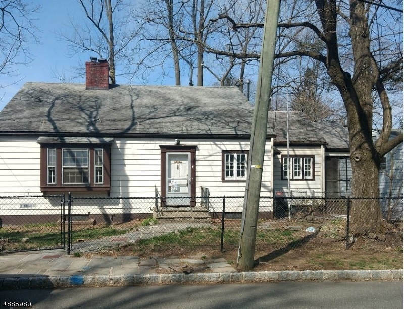 47 Blackburne Terrace, West Orange, NJ 07052 - photo 1