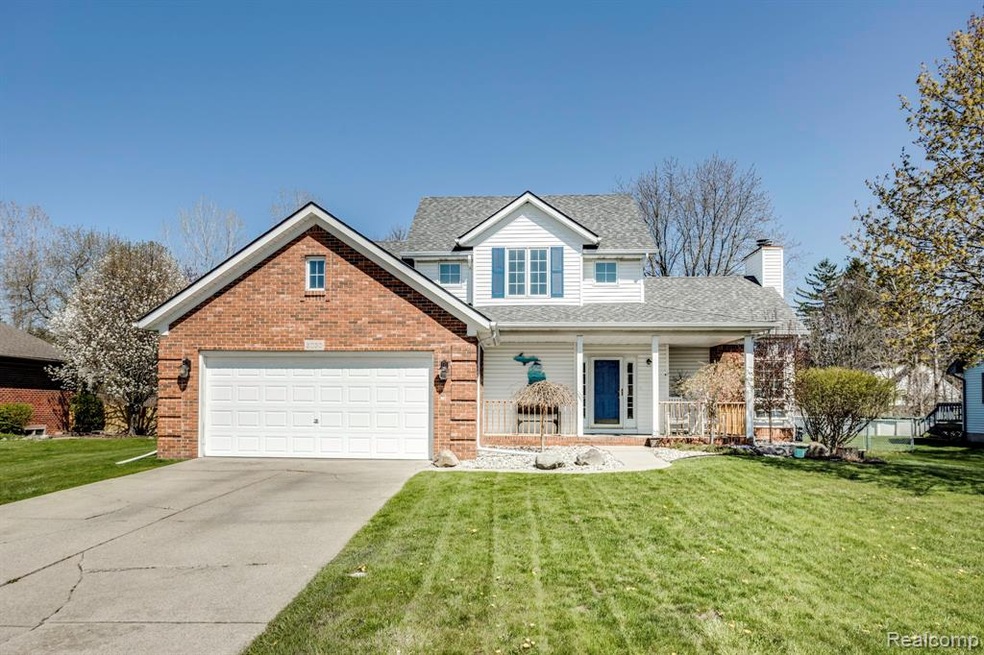 3030 Lindsay Ln-1.jpg