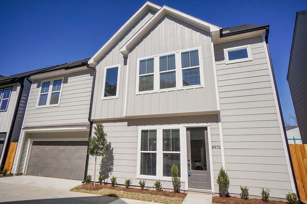 8964 Lavender St, Houston, TX 77016 - photo 1