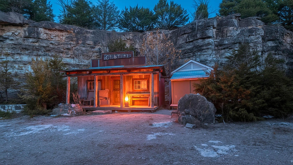 Unique Ozarks Property