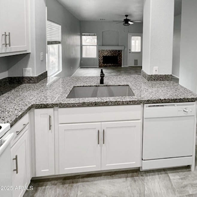 IMG_4948.jpg - modified