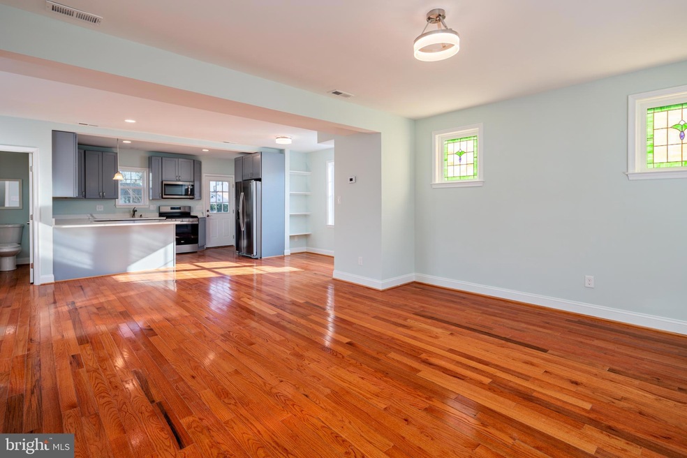 3014 1/2 Fleetwood Ave, Baltimore, MD 21214 - photo 1