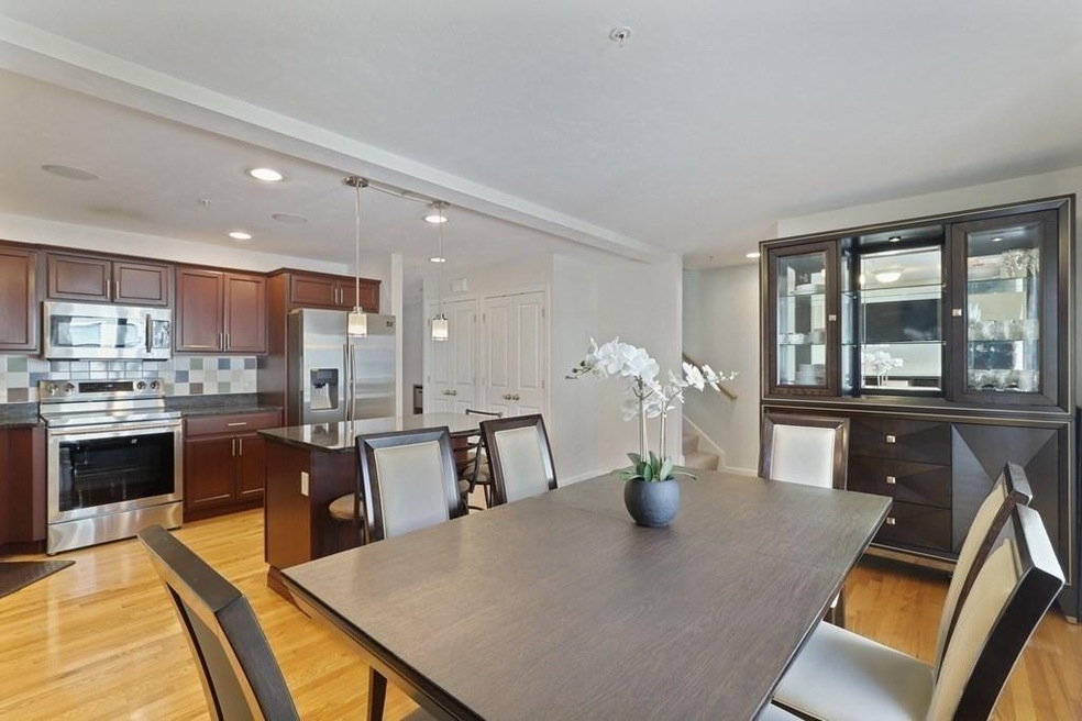 50 Des Moines Rd unit 3A, Quincy, MA 02169 - photo 1