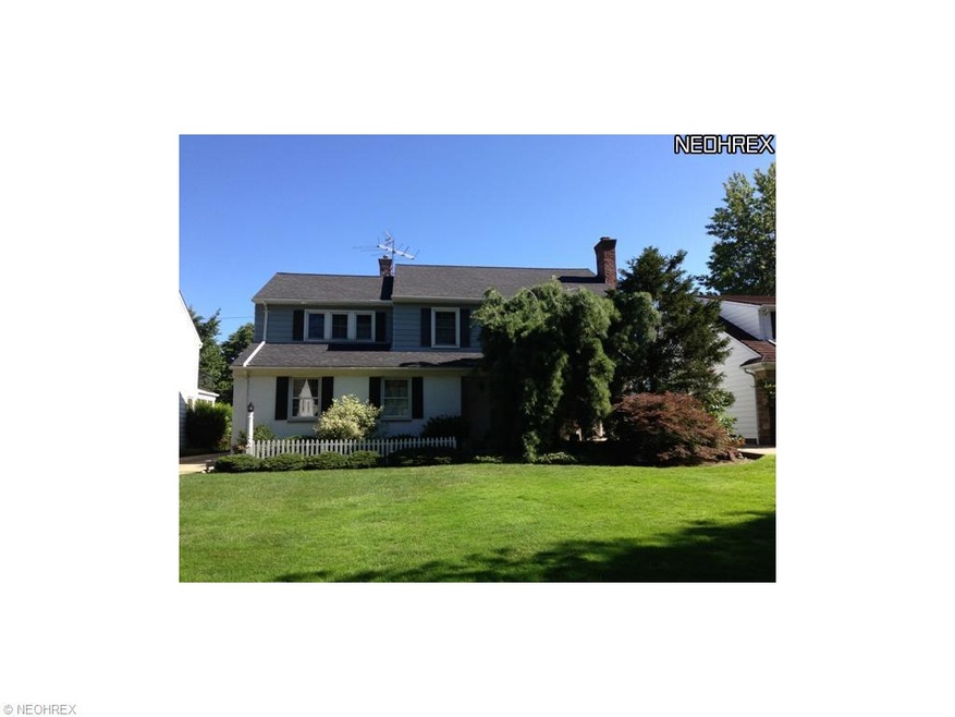 Welcome Home to ~  22127 Rye Road  Shaker Heights,