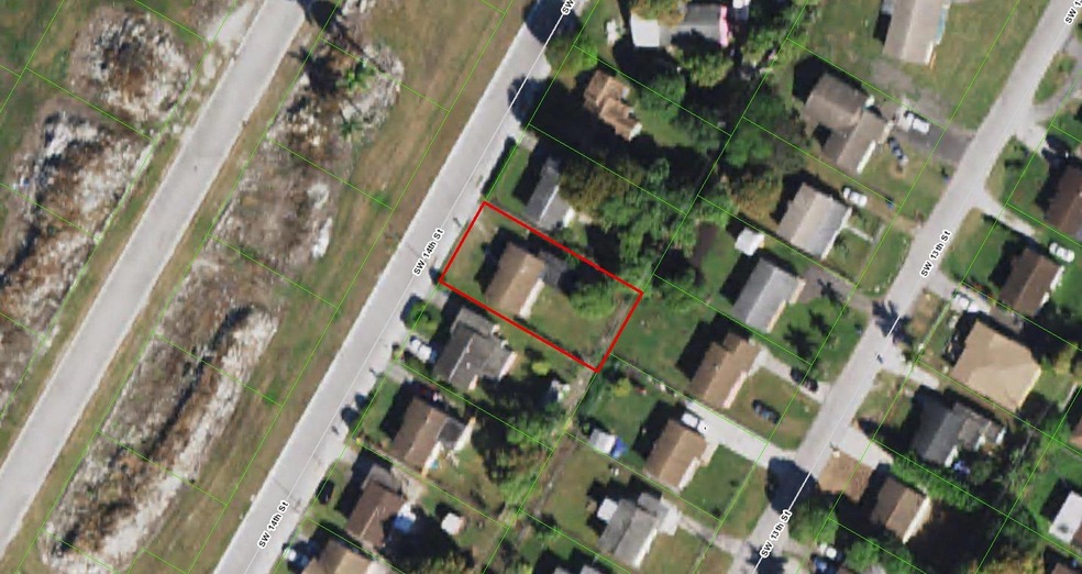 613 SW 14th St, Belle Glade, FL 33430 - photo 1