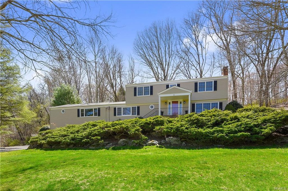 31 Brookwood Rd, Bedford, NY 10506 - photo 1