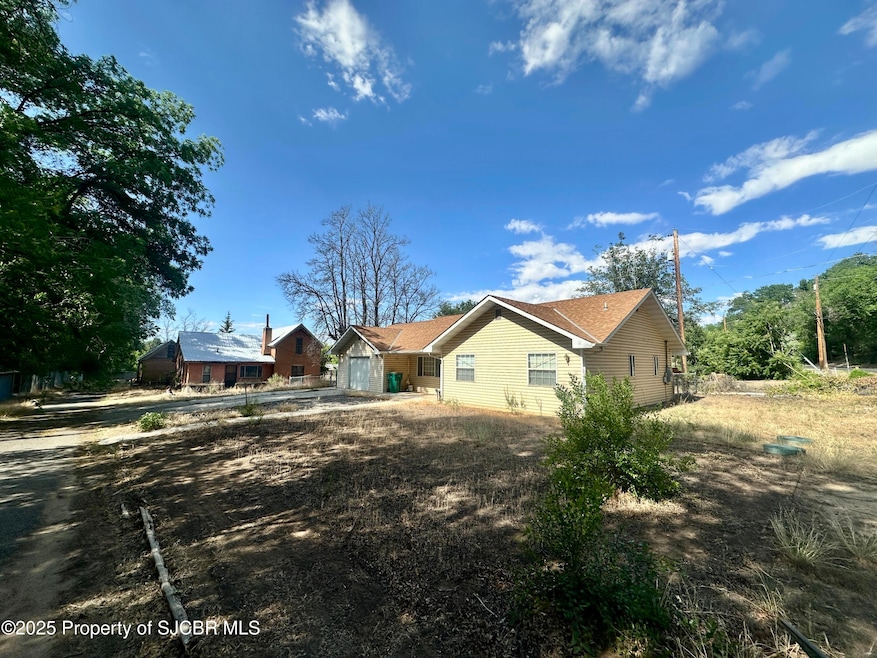 For Sale $255,000 • Co-Listing Agent