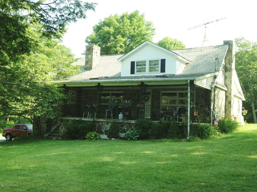 261 Log Tavern Rd, Milford, PA 18337 - photo 1